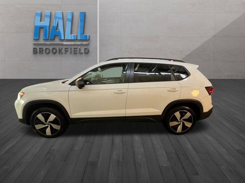 Certified 2025 Volkswagen Taos S AWD/4WD image 3