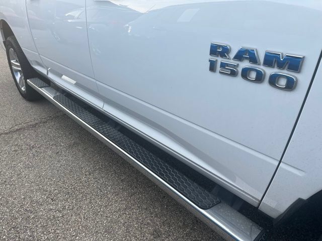 Used 2017 RAM 1500 Sport w/ Convenience Group AWD/4WD image 5