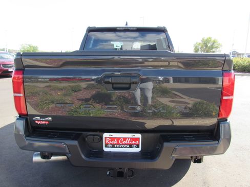 Used 2025 Toyota Tacoma SR5 image 7