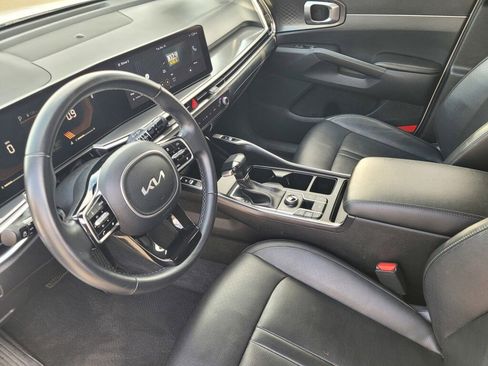 Used 2024 Kia Sorento S image 20