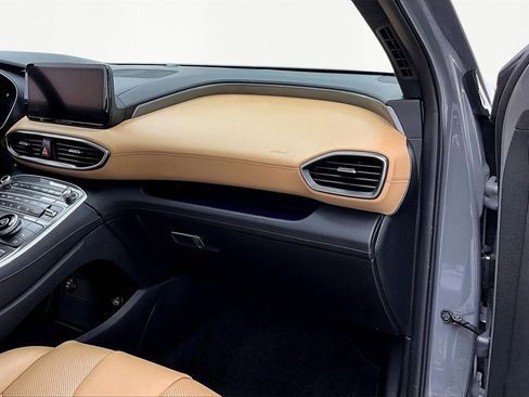 Used 2023 Hyundai Santa Fe Calligraphy image 17