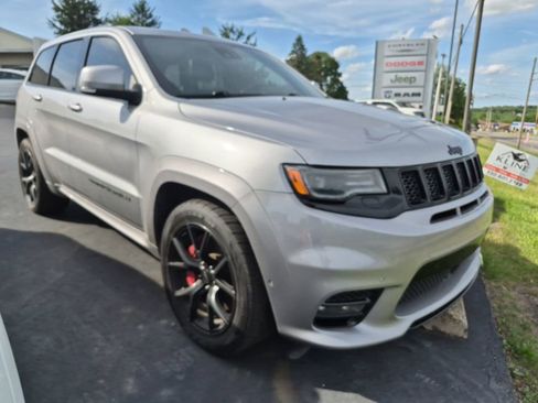 Used 2019 Jeep Grand Cherokee SRT AWD/4WD image 1