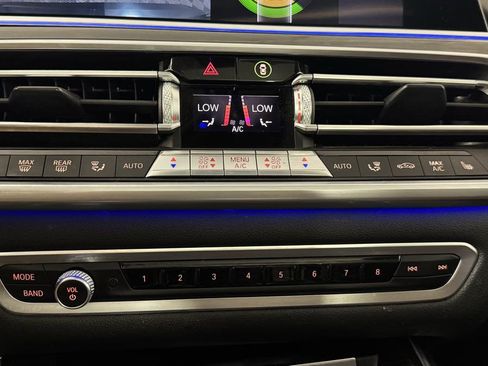 Used 2020 BMW X7 xDrive40i w/ Cold Weather Package AWD/4WD image 29