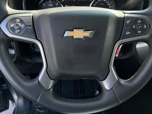 Used 2015 Chevrolet Silverado 2500 LT w/ LT Convenience Package AWD/4WD image 19