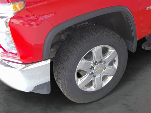 Used 2022 Chevrolet Silverado 2500 LTZ w/ LTZ Premium Package AWD/4WD image 7