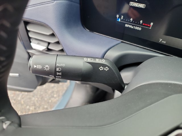 New 2027 Nissan Sentra SL w/ Floor Mat Package FWD image 23
