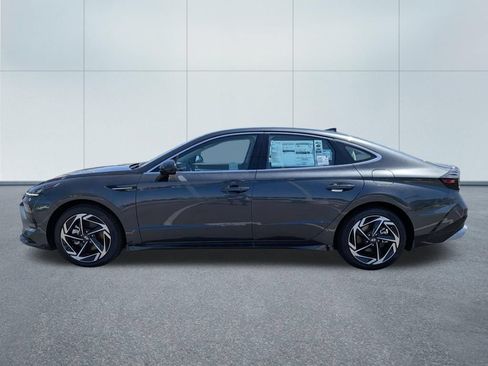 New 2026 Hyundai Sonata SEL FWD image 3