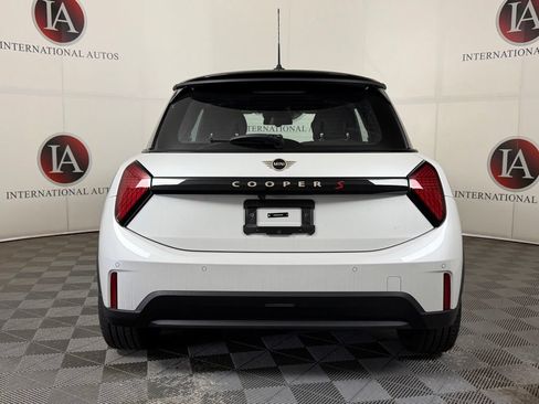 New 2026 MINI Cooper S FWD image 8