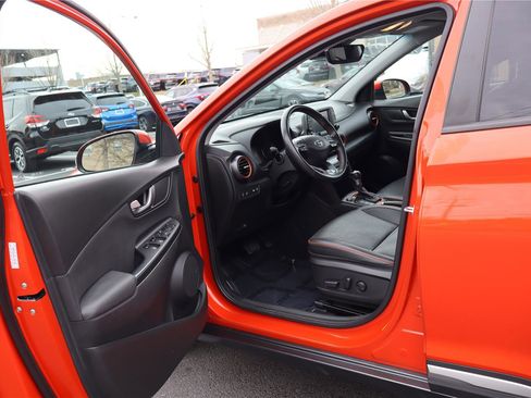 Used 2020 Hyundai Kona Limited image 12