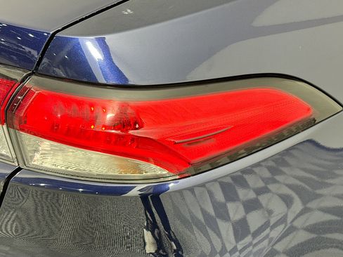 Used 2025 Toyota Corolla LE FWD image 32