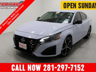 Used 2024 Nissan Altima 2.5 SR