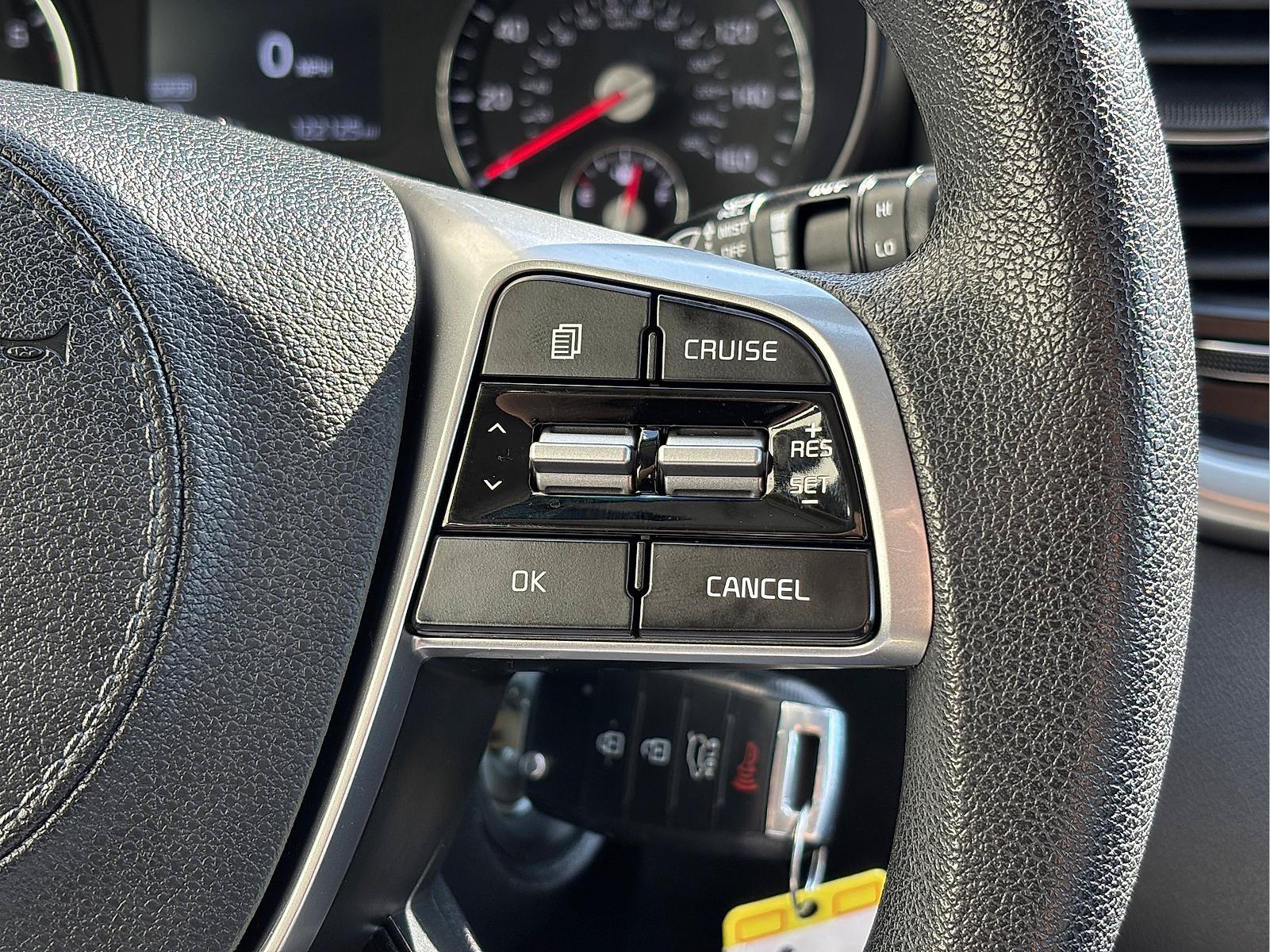 Used 2019 Kia Sorento AWD V6 image 23