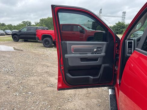 Used 2015 RAM 1500 Big Horn w/ Remote Start & Security Group image 11