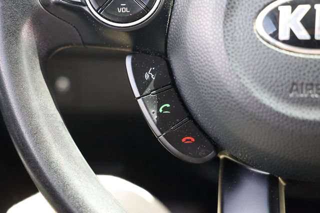 Used 2016 Kia Soul FWD image 28