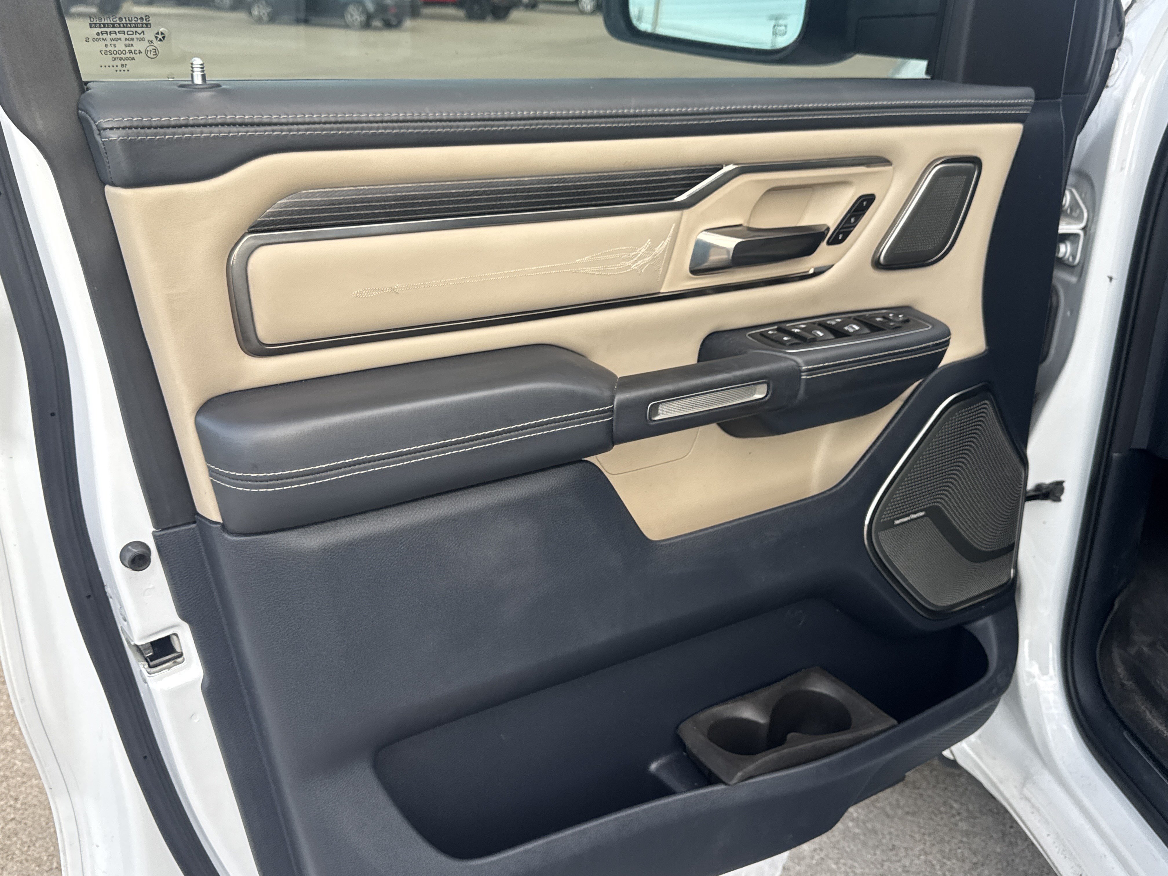 Used 2019 RAM 1500 Limited AWD/4WD image 5