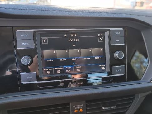 Certified 2021 Volkswagen Jetta S image 12