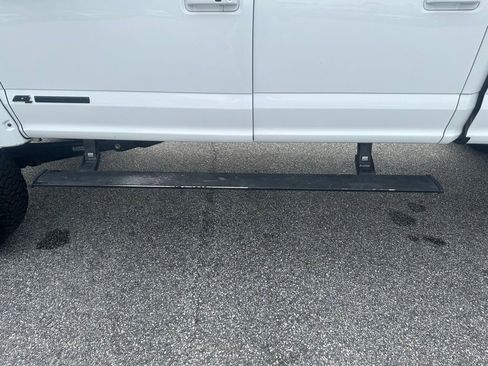 Used 2021 Ford F350 Lariat w/ Lariat Ultimate Package AWD/4WD image 16