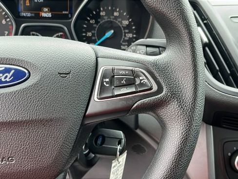 Used 2019 Ford Escape S image 13