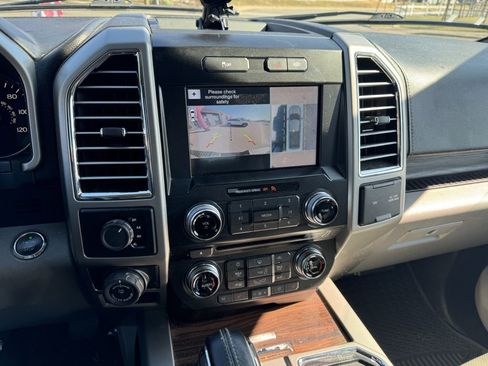 Used 2016 Ford F150 Lariat w/ Equipment Group 502A Luxury image 10