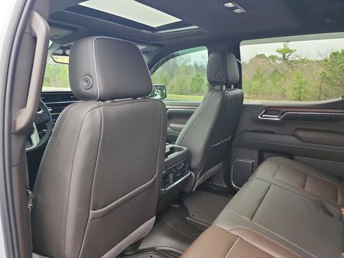 Used 2023 GMC Sierra 1500 Denali w/ Denali Reserve Package image 16