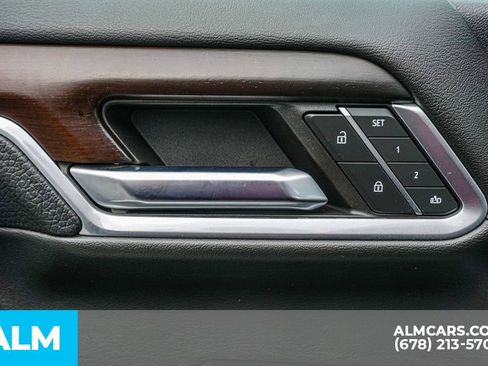 Used 2024 GMC Sierra 2500 Denali w/ Denali Reserve Package image 49