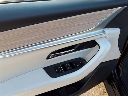 New 2026 MAZDA CX-90 Plug-In Hybrid w/ Premium Plus image 11