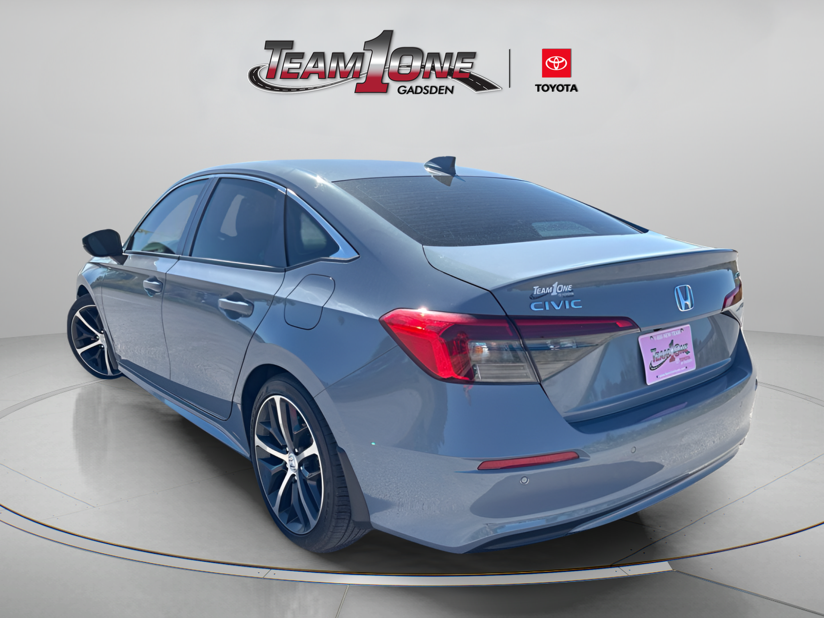 Used 2024 Honda Civic Touring image 5
