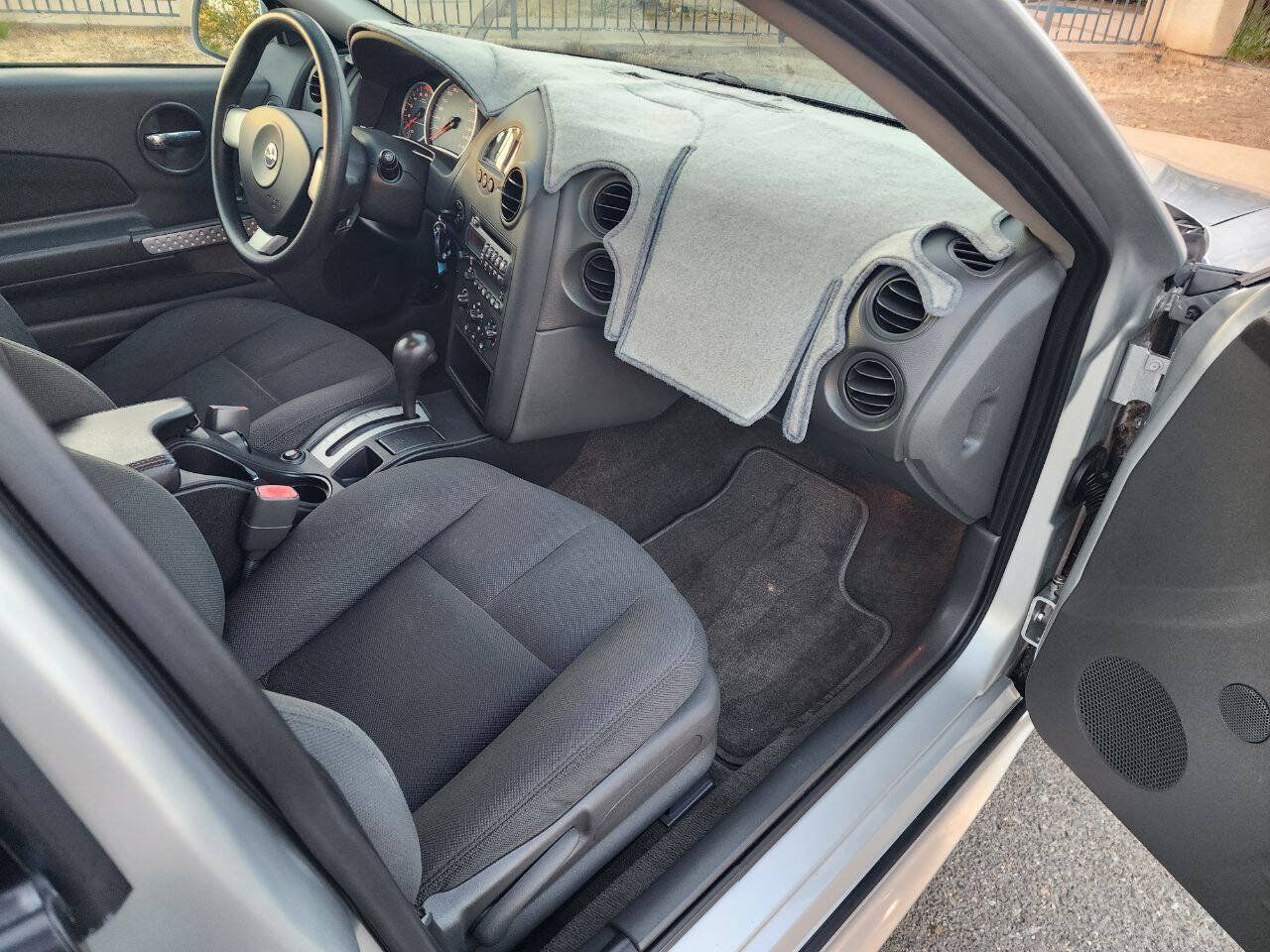 Used 2004 Pontiac Grand Prix GT w/ Drivers Package FWD image 14