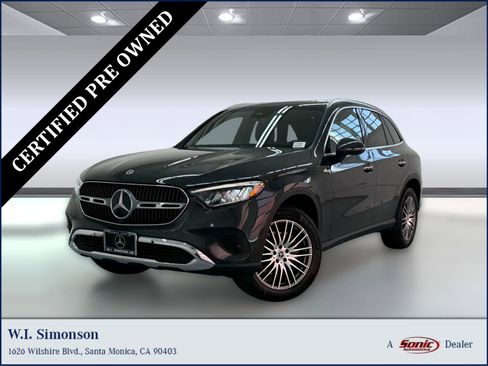 Certified 2026 Mercedes-Benz GLC 300 GLC 300 image 1