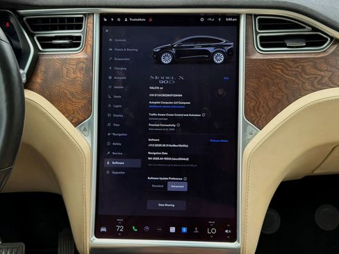 Used 2016 Tesla Model X 90D AWD/4WD image 13