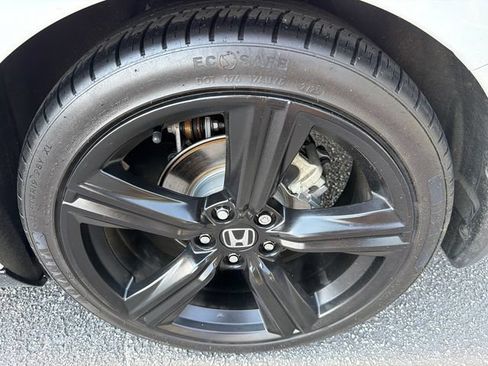 Used 2023 Honda Accord Sport image 19