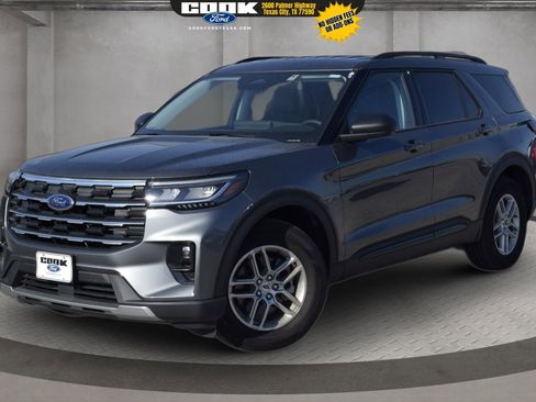 New 2026 Ford Explorer Active w/ Active Comfort Package image 1