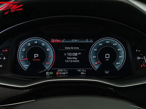 Used 2022 Audi Q8 Premium Plus image 38