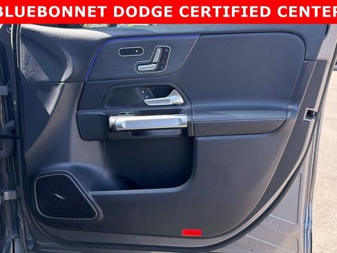 Used 2021 Mercedes-Benz GLB 250 image 19