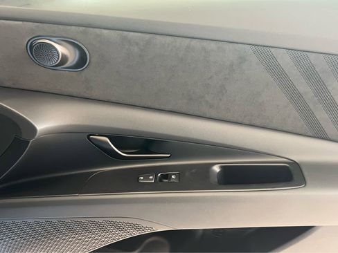 New 2026 Hyundai Elantra N FWD image 17