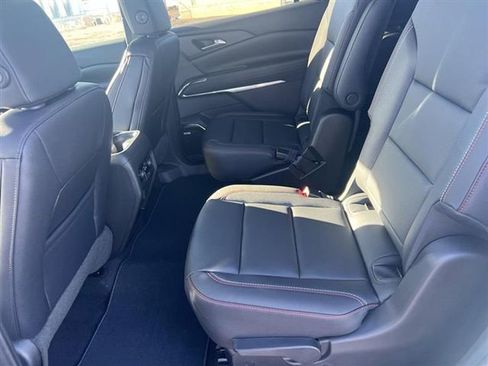 New 2026 Chevrolet Traverse Z71 w/ Enhanced Driving Package image 19