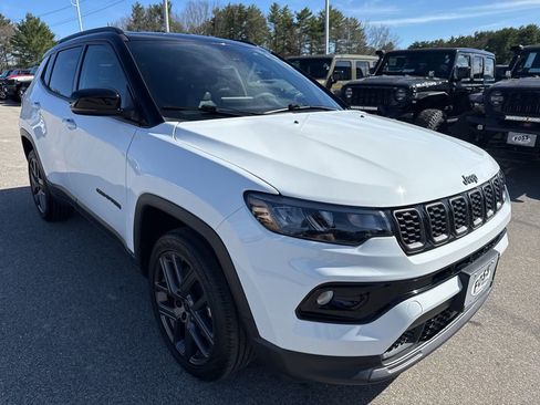 Certified 2026 Jeep Compass Limited AWD/4WD image 7