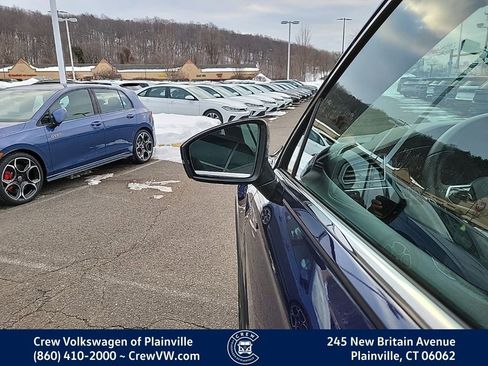 Certified 2022 Volkswagen Tiguan SEL R-Line image 26