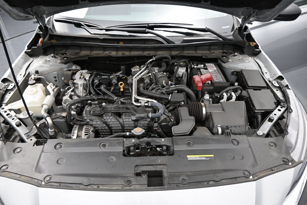 Used 2025 Nissan Altima 2.5 SV FWD image 27