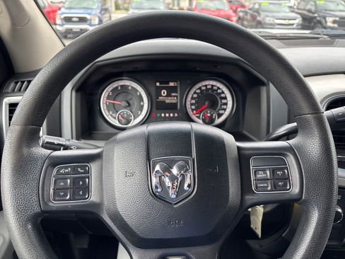 Used 2018 RAM 2500 SLT image 23