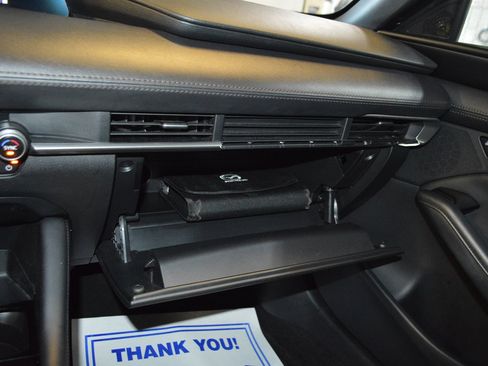 Used 2024 MAZDA MAZDA3 s FWD image 19