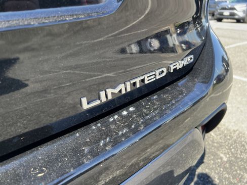 New 2026 Toyota Highlander Limited image 7