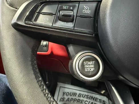 Used 2021 Alfa Romeo Giulia Sprint w/ Sun & Sound Package image 35