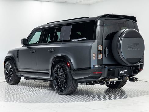 Used 2026 Land Rover Defender 130 V8 AWD/4WD image 3