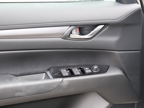 New 2025 MAZDA CX-5 AWD 2.5 S w/ Select Package image 23