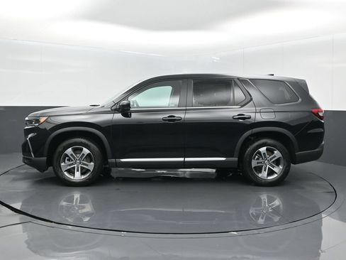 Used 2025 Honda Pilot EX-L image 4