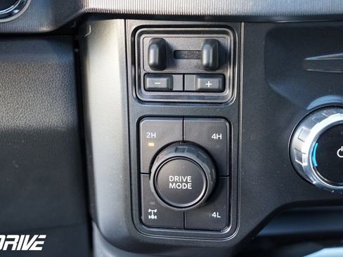 Used 2026 Ford F350 Platinum image 35