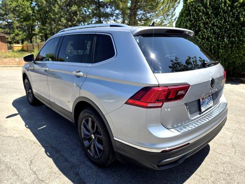 Used 2022 Volkswagen Tiguan SE image 4