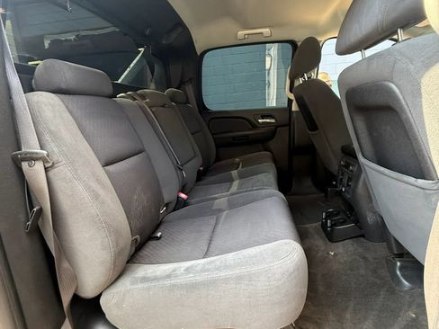 Used 2009 Chevrolet Avalanche LT RWD image 15