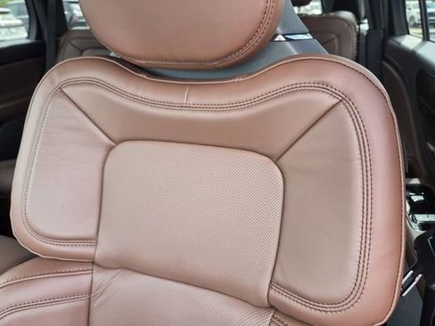 New 2026 Lincoln Aviator Reserve AWD/4WD image 14